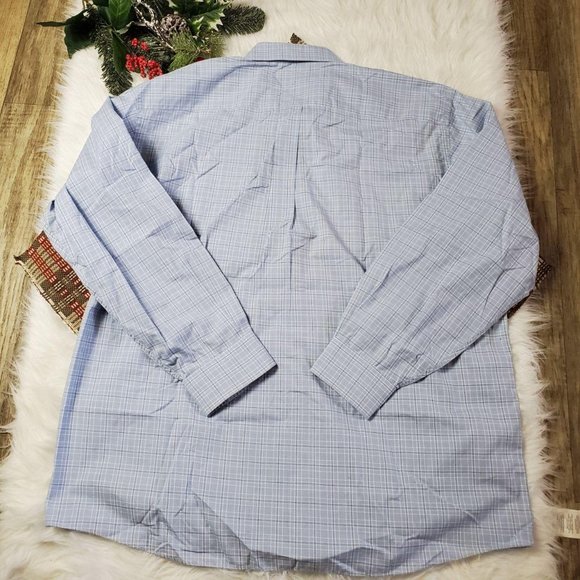 Jos A Bank Long Sleeve Blue Button Down Shirt - Picture 2 of 4